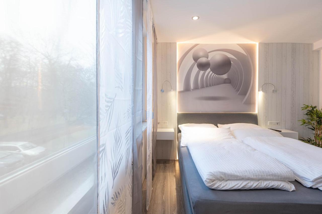 Apartment Messe-hotelzimmer-einzimmerappartement Leverkusen